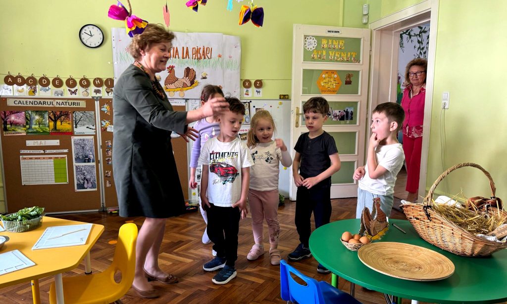 Leontina Ghiţ, Magic Kids