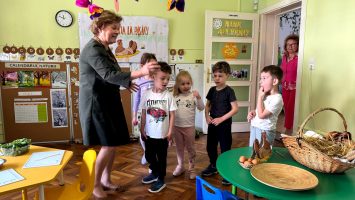 Leontina Ghiţ, Magic Kids