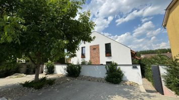 Casa Paulesti