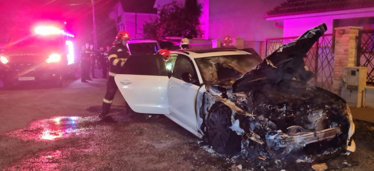 masina incendiata satu mare
